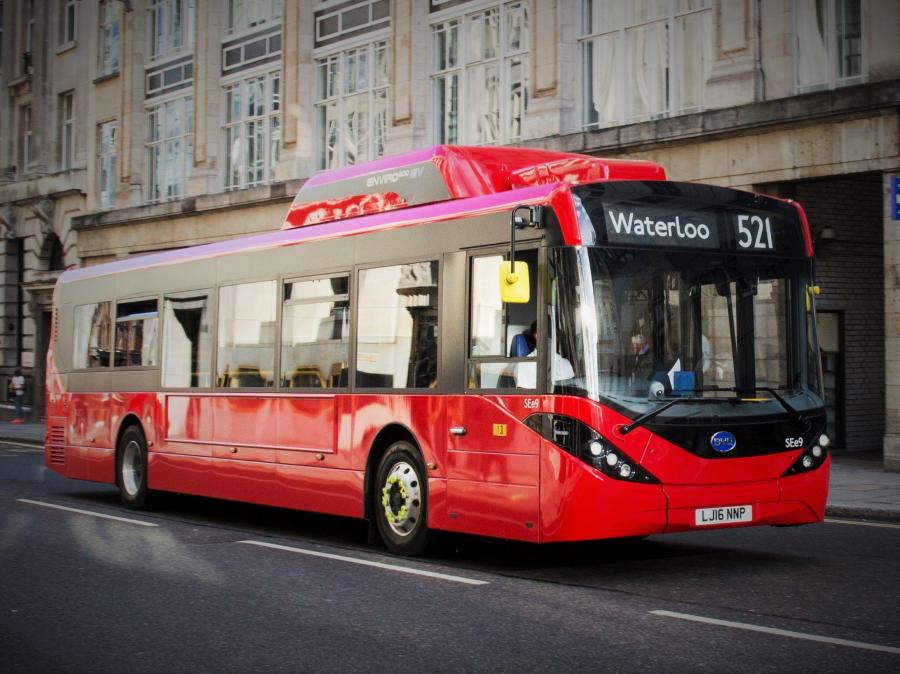  BYD Alexander Dennis Enviro200EV 2016 года  (фото 2 из 29)